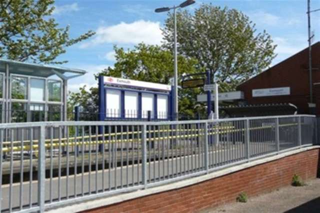  Image of 4 Bedroom Detached to rent at Exmouth, EX8 1AR