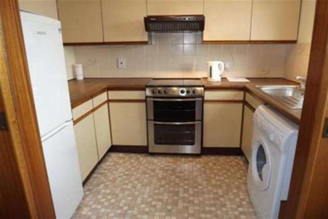  Image of 2 Bedroom Flat to rent at Dundee, DD5 2AB