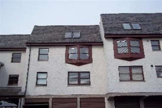  Image of 2 Bedroom Flat to rent at Dundee, DD5 2AB