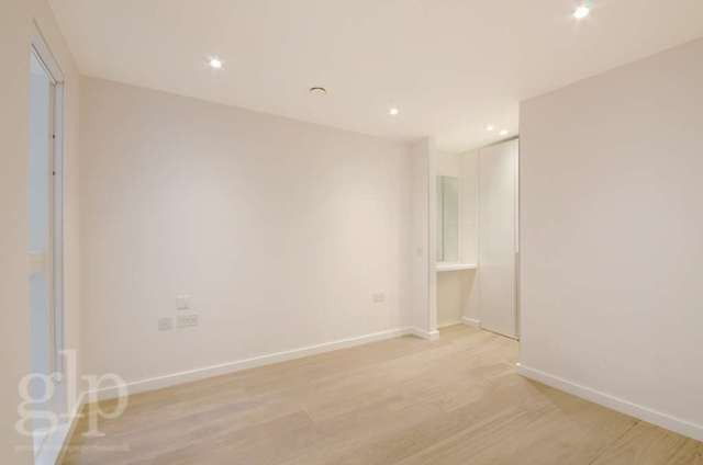  Image of 1 Bedroom Apartment to rent at Fouberts Place  London, W1F 7PH