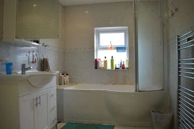  Image of 5 Bedroom Detached to rent at Gillespie Road  London, N5 1LP