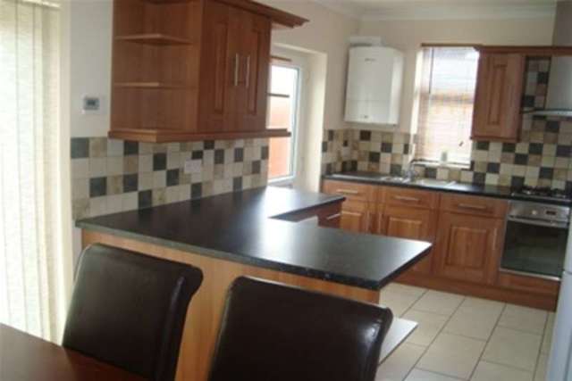  Image of 2 Bedroom Semi-Detached to rent at Loughborough, LE11 1JR