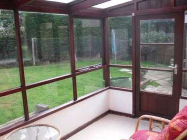  Image of 127 Bedroom Semi-Detached to rent at Gossops Green  Crawley, RH11 8NQ