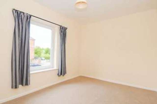  Image of 2 Bedroom Semi-Detached to rent at Grove Lane Standish Wigan, WN6 0DY