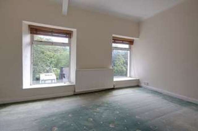  Image of 3 Bedroom Terraced for sale at Gwyddon Road Abercarn Newport, NP11 5GX