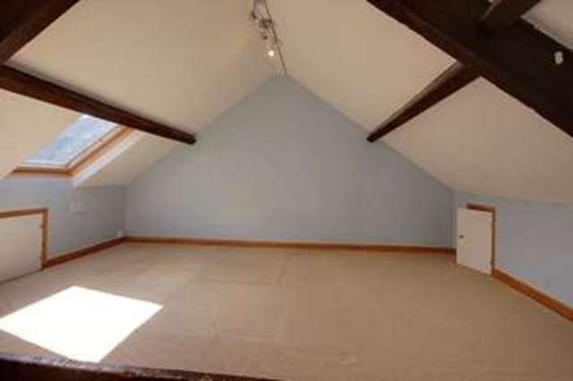  Image of 3 Bedroom Terraced for sale at Gwyddon Road Abercarn Newport, NP11 5GX
