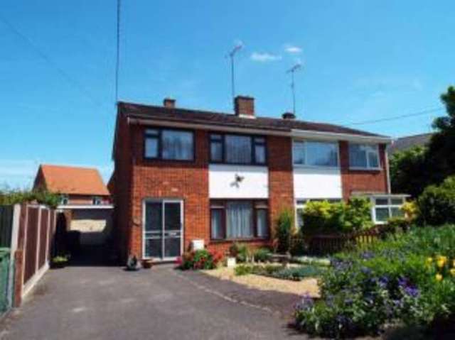  Image of 3 Bedroom Semi-Detached for sale at Halstead Essex Halstead, CO9 1JZ