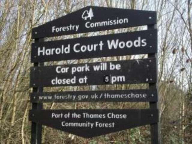  Image of 3 Bedroom Semi-Detached for sale at Harold Park Romford Harold Wood, RM3 0JX