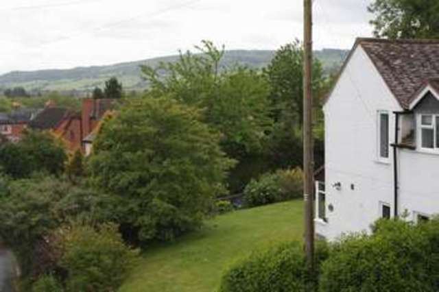  Image of 3 Bedroom Semi-Detached for sale at Harpley Road Defford Worcester, WR8 9BL