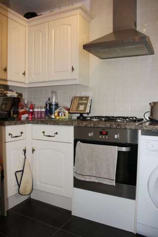  Image of 2 Bedroom Semi-Detached to rent at Stevenage  Aston End, SG2 7DQ