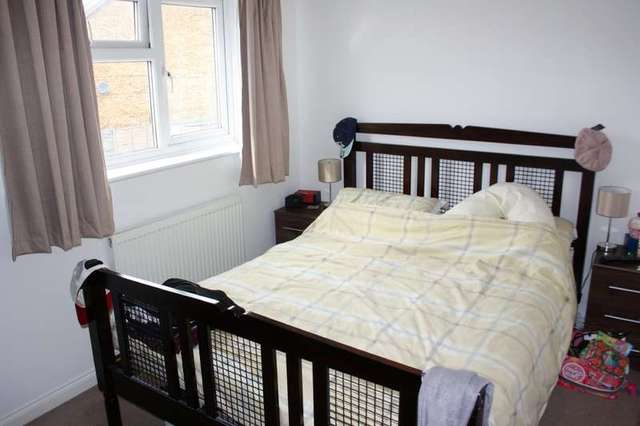  Image of 2 Bedroom Semi-Detached to rent at Stevenage  Aston End, SG2 7DQ