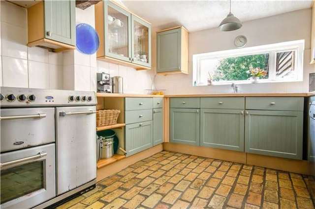  Image of 4 Bedroom Detached for sale at Toft, CB23 2RL
