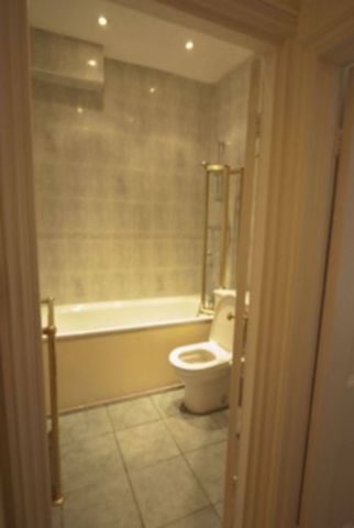  Image of 5 Bedroom House Share to rent at Maida Vale W9 London, W9 1NQ