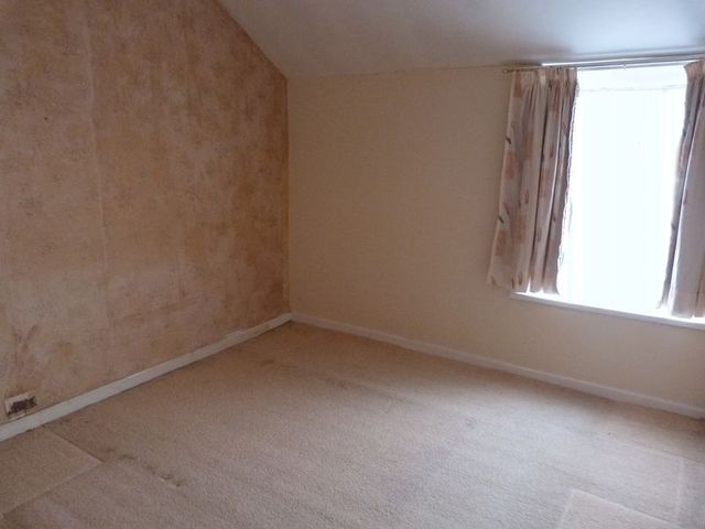  Image of 3 Bedroom Terraced for sale at Laughton Road Dinnington Sheffield, S25 2PT