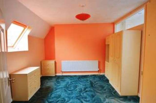  Image of 2 Bedroom Flat to rent at May Road  Brighton, BN2 3ED