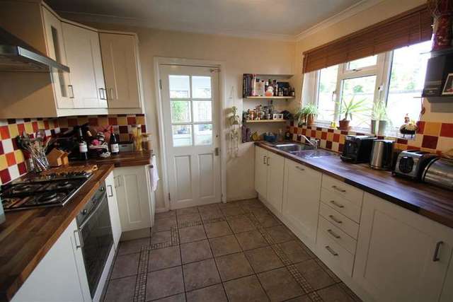  Image of 3 Bedroom Terraced for sale at South Woodford London South Woodford, E18 1EP