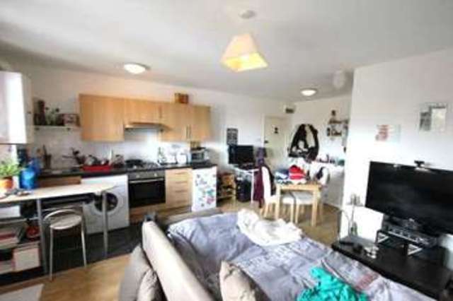  Image of Studio to rent at London N4 4SL Stroud Green, N4 4SL