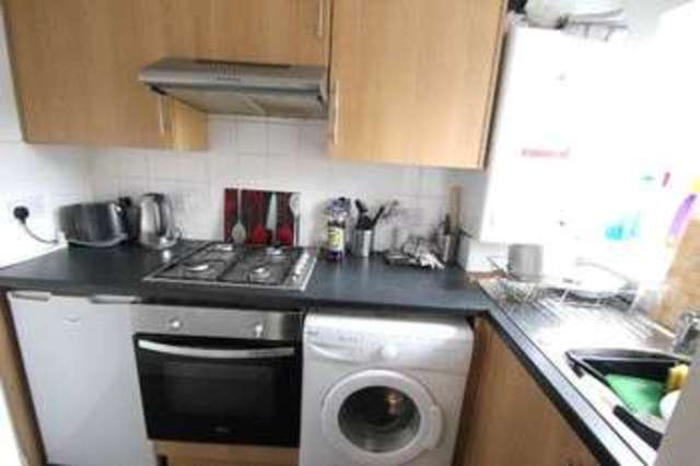  Image of Studio to rent at London N4 4SL Stroud Green, N4 4SL
