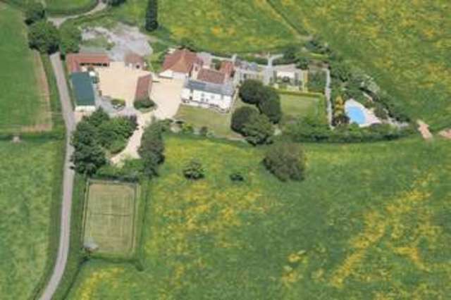  Image of 6 Bedroom Property for sale at Northload Lane Theale Wedmore, BS28 4SY