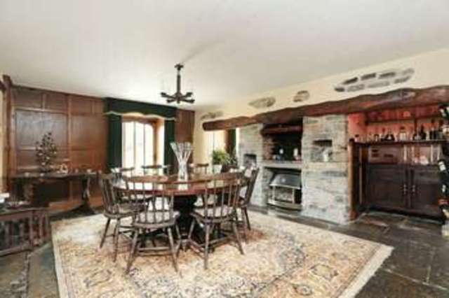  Image of 6 Bedroom Property for sale at Northload Lane Theale Wedmore, BS28 4SY