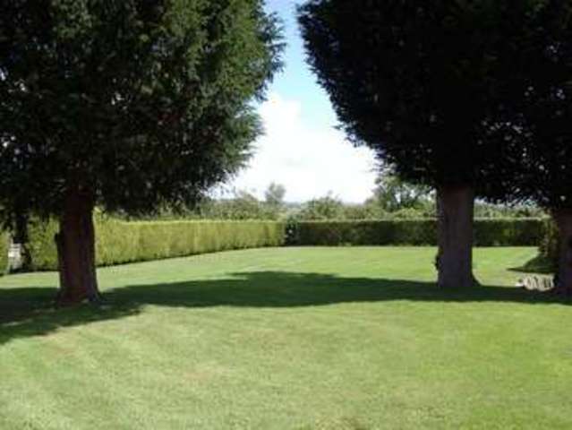  Image of 6 Bedroom Property for sale at Northload Lane Theale Wedmore, BS28 4SY