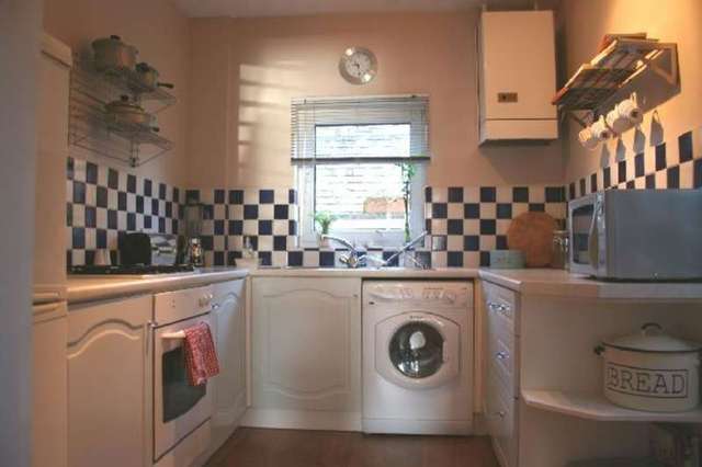  Image of 2 Bedroom Terraced to rent at New Street  Congleton, CW12 3AH