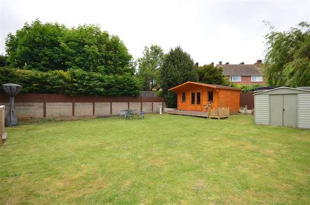  Image of 4 Bedroom Semi-Detached for sale at Dover Kent Dover, CT16 1ER