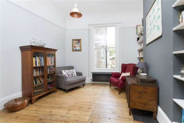  Image of 5 Bedroom Semi-Detached for sale at Dulwich, SE21 8EH