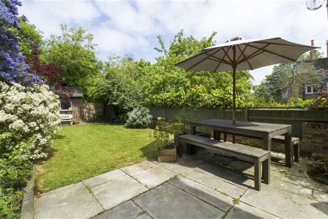  Image of 5 Bedroom Semi-Detached for sale at Dulwich, SE21 8EH