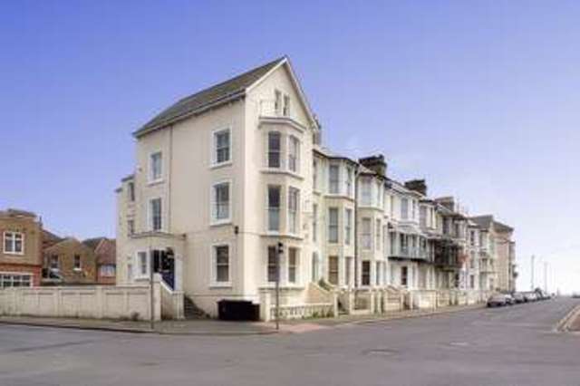  Image of 2 Bedroom Flat for sale at Park Road  Bognor Regis, PO21 2PX