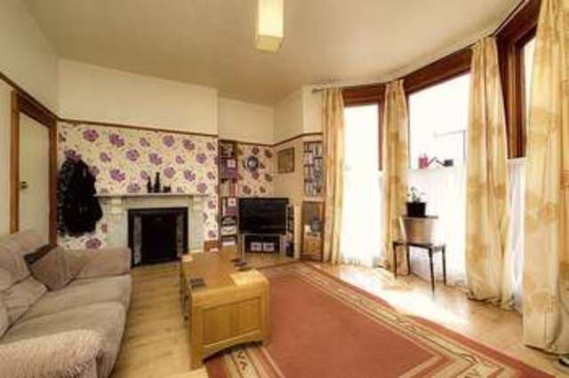  Image of 2 Bedroom Flat for sale at Park Road  Bognor Regis, PO21 2PX