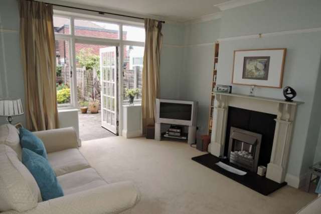  Image of 3 Bedroom Semi-Detached for sale at PARK ROAD GATLEY CHEADLE, SK8 4HW