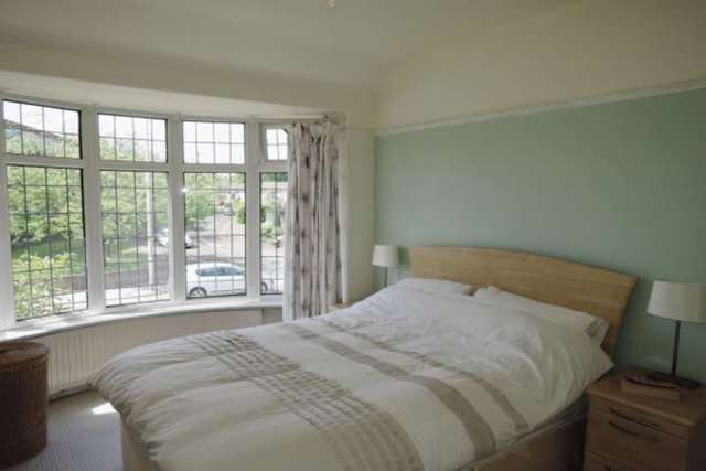  Image of 3 Bedroom Semi-Detached for sale at PARK ROAD GATLEY CHEADLE, SK8 4HW
