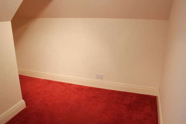  Image of 3 Bedroom Semi-Detached to rent at Plymstock Plymouth Devon, PL9 9JS