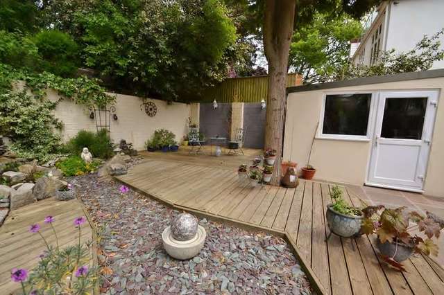  Image of 3 Bedroom Detached for sale at Bournemouth, BH8 9LH
