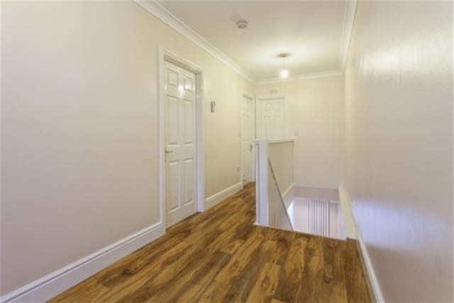  Image of 2 Bedroom Flat to rent at Reading, RG1 6DJ