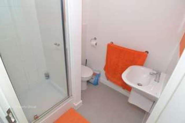  Image of 2 Bedroom Semi-Detached for sale at Claremont Crescent  Rayleigh, SS6 9GZ