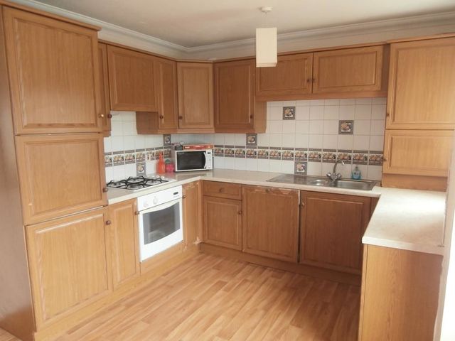  Image of 3 Bedroom Flat to rent at Linlithgow West Lothian West Lothian, EH49 7TJ