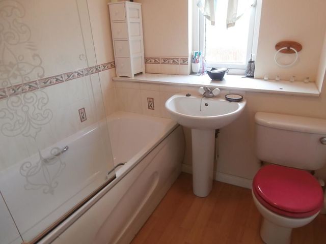  Image of 3 Bedroom Flat to rent at Linlithgow West Lothian West Lothian, EH49 7TJ