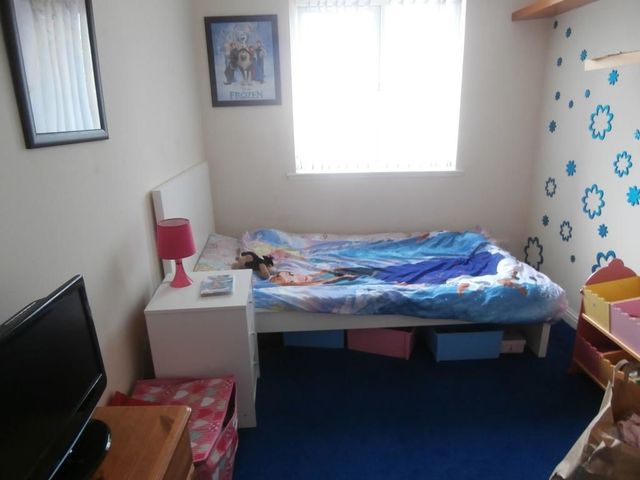  Image of 3 Bedroom Flat to rent at Linlithgow West Lothian West Lothian, EH49 7TJ