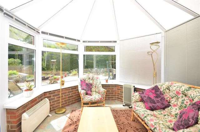  Image of 4 Bedroom Detached for sale at Temple Ewell Dover Dover, CT16 3HW