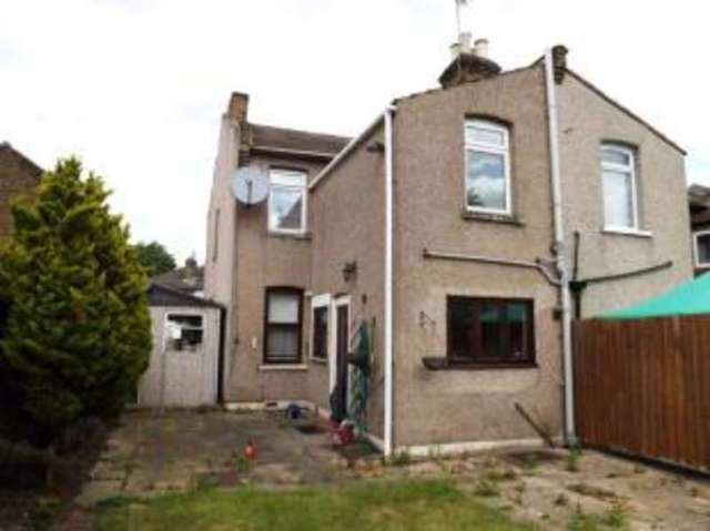  Image of 2 Bedroom Semi-Detached for sale at Romford  Romford, RM1 2RX