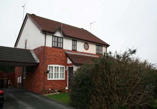  Image of 2 Bedroom Detached to rent at Little Neston, CH64 9WQ