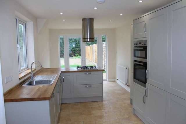  Image of 3 Bedroom Detached to rent at Newmarket Suffolk, CB8 0EN