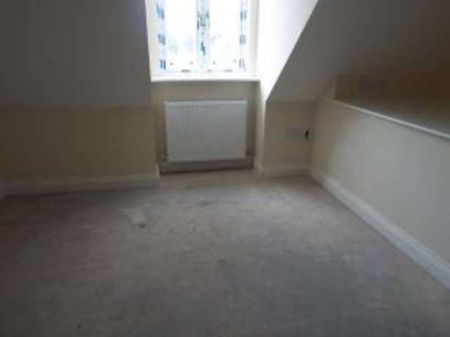  Image of 3 Bedroom Terraced for sale at Sutton-in-Ashfield Nottinghamshire Sutton in Ashfield, NG17 4GH