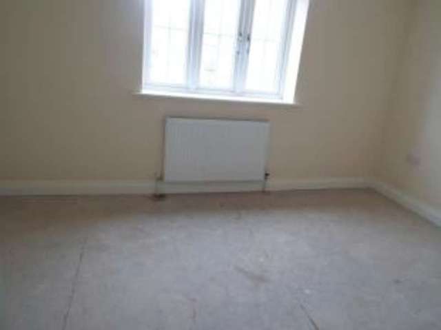  Image of 3 Bedroom Terraced for sale at Sutton-in-Ashfield Nottinghamshire Sutton in Ashfield, NG17 4GH