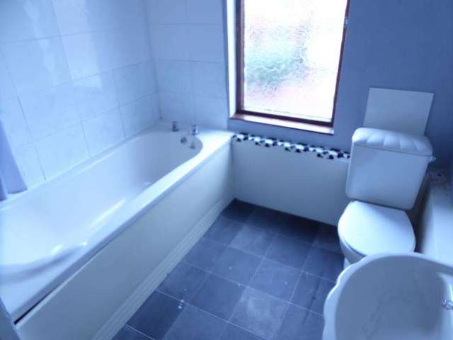  Image of 2 Bedroom Detached to rent at Leeds, LS9 6DP