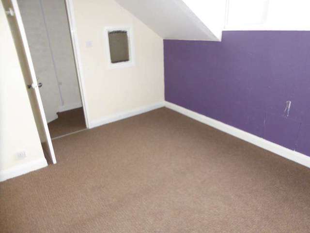 Image of 2 Bedroom Detached to rent at Leeds, LS9 6DP