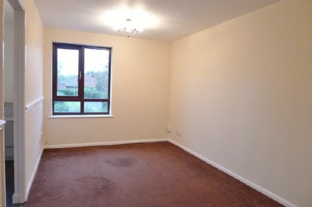  Image of 1 Bedroom Flat to rent at Titchfield Common Fareham Not specified, PO14 4DN