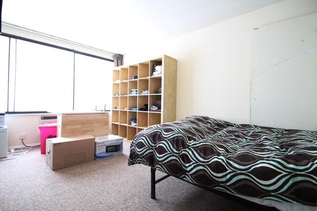  Image of Studio to rent at St. Marks Hill  Surbiton, KT6 4PY